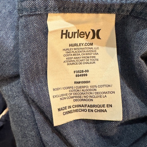 2 Men's CLASSIC OXFORD SHIRTS Hurley & GAP, Denim Blue and Coral. Both size L - Picture 13 of 15